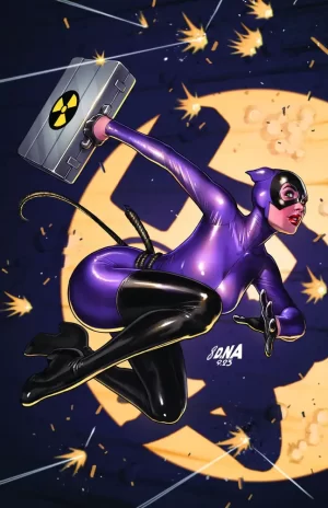 Catwoman #61 (Cover A - David Nakayama)