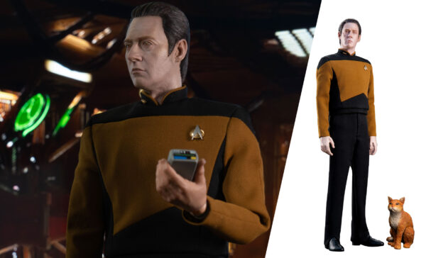 Lt. Commander Data (Standard Version) Star Trek Sixth Scale Figure