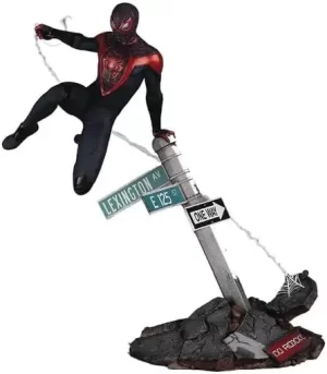 Spider-Man Miles Morales Sixth Scale Diorama