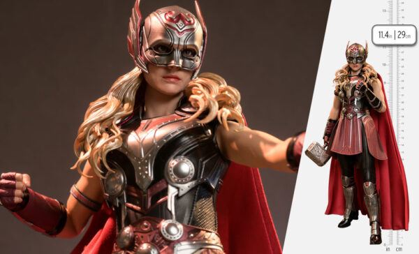 Mighty Thor Marvel Sixth Scale Figure