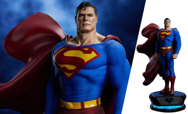 Superman DC Comics Quarter Scale Statue