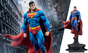 Superman DC Comics Quarter Scale Statue